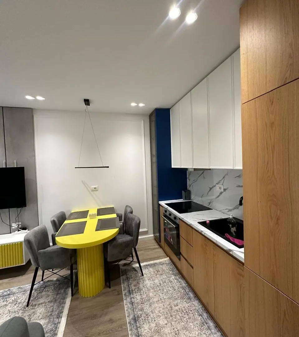 Escape Luxury Apartment 2 Shengjin