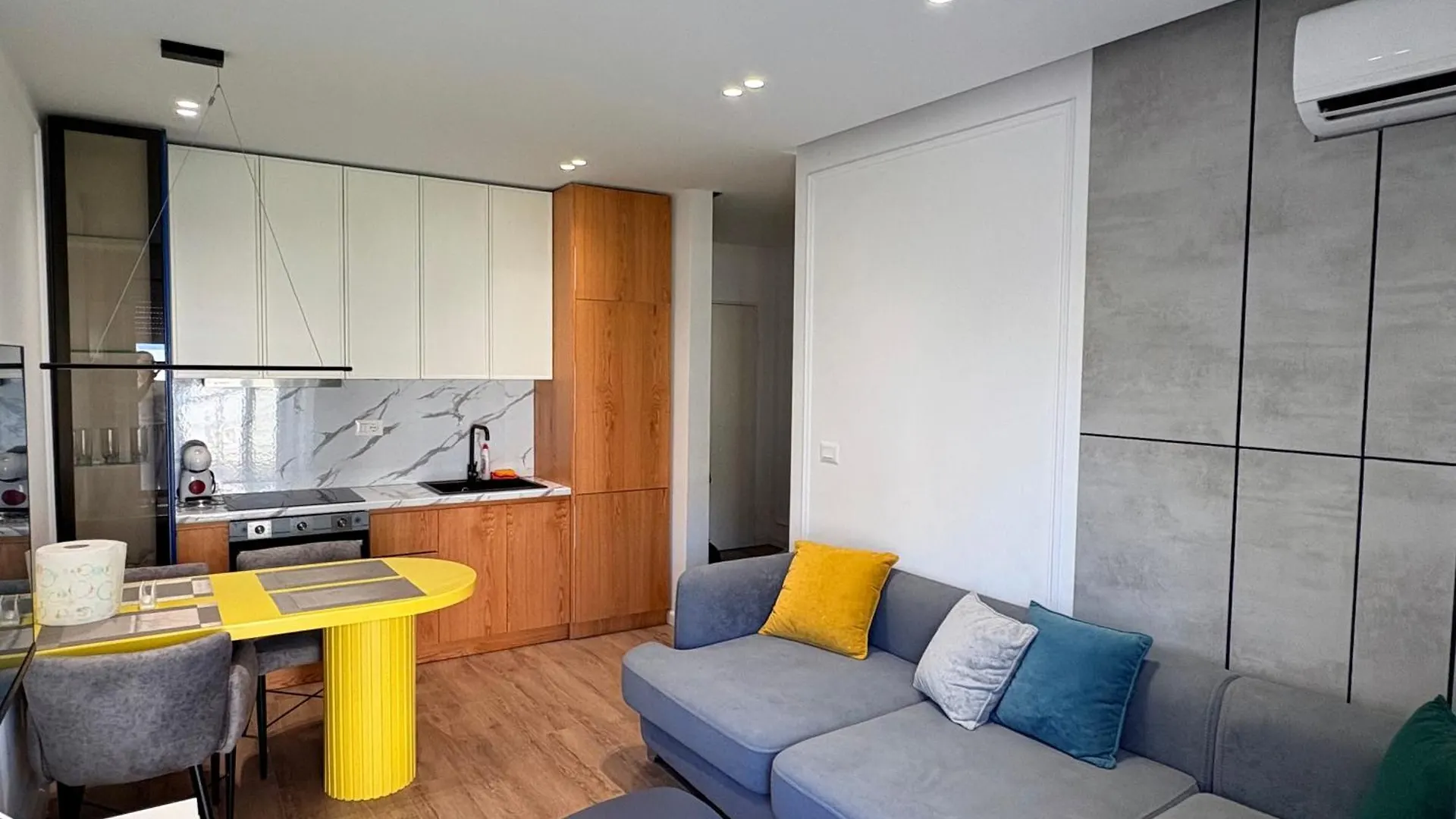 Escape Luxury Apartment 2 Shengjin
